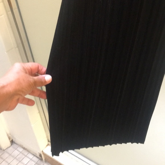 Pants - Picture 2 of 5